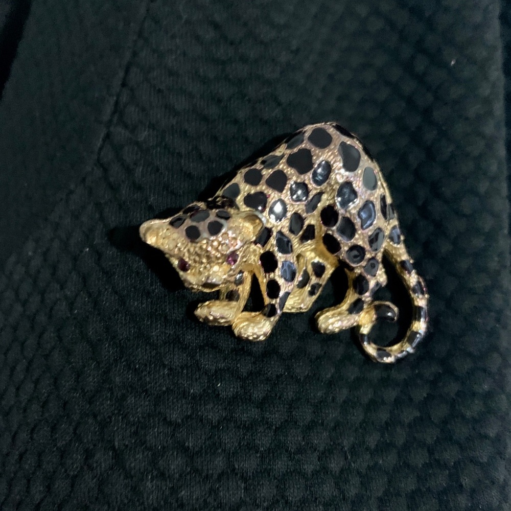 Parklane gold tone metal Leopard Brooch/Pendant
